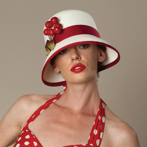 5176TNPA Tanya, natural w/ scarlet