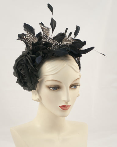 0958WY Whimsy, black with ivory